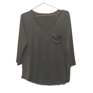 Tribal Gray 3/4 Sleeve V-Neck Top - Size Medium
